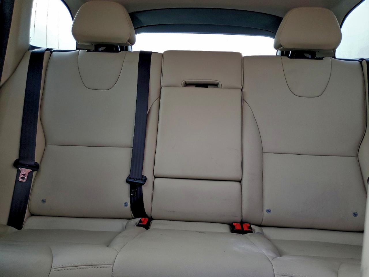 2016 VOLVO XC60