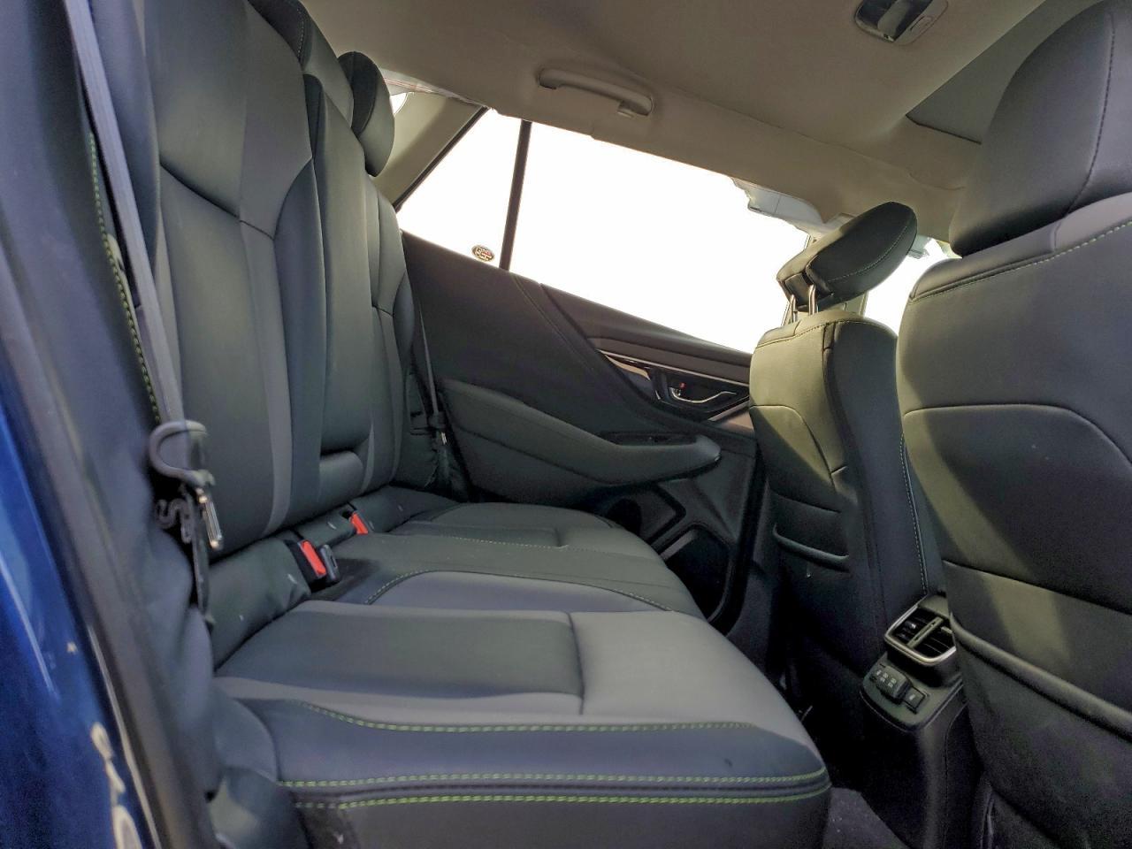 2020 SUBARU Outback