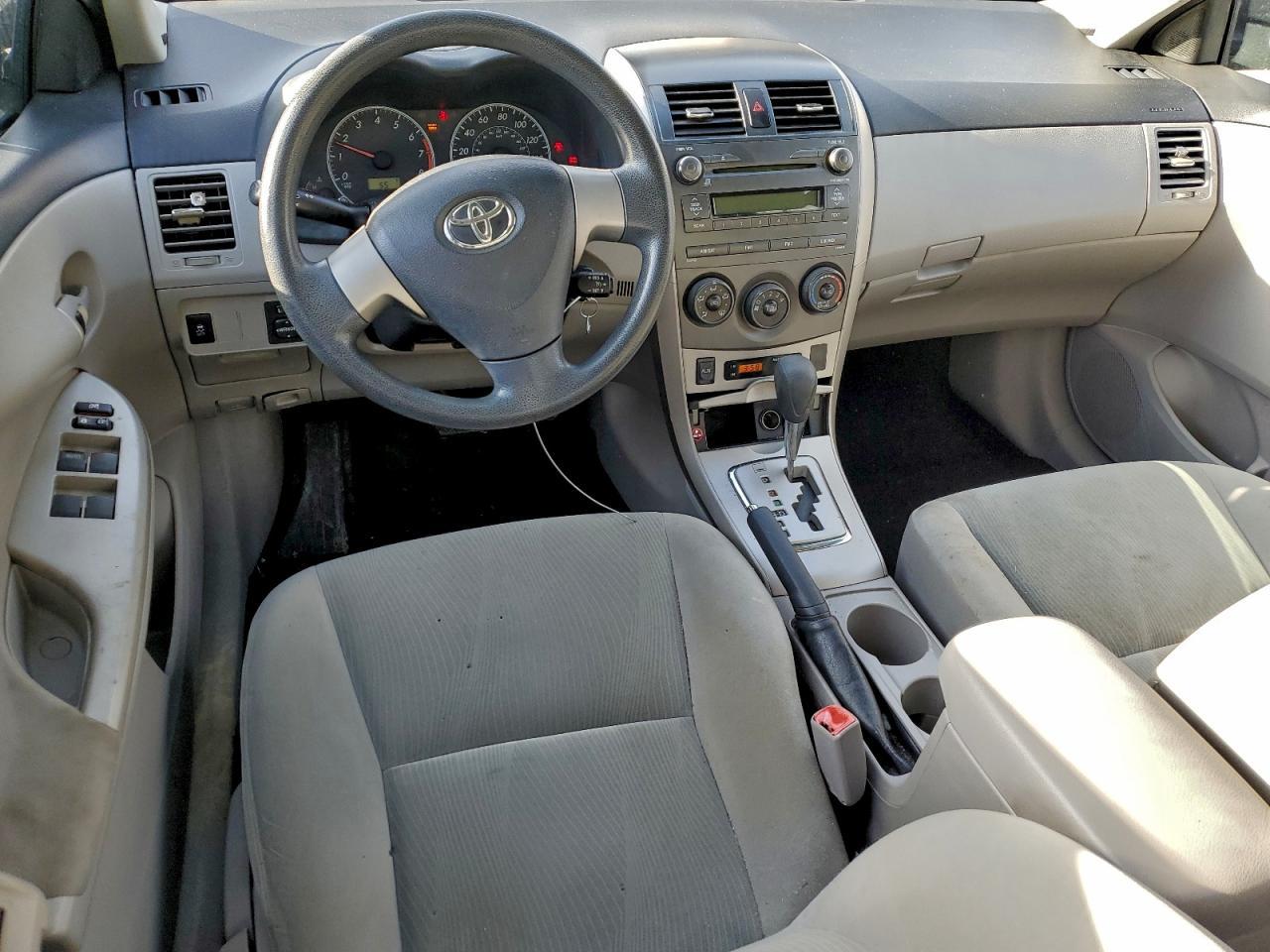 2011 TOYOTA COROLLA