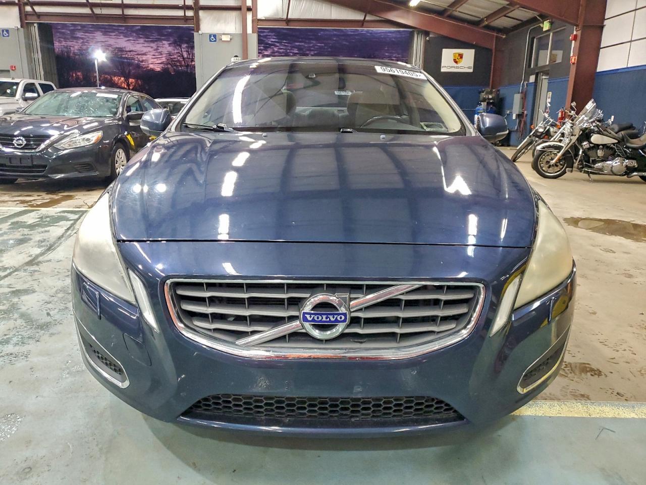 2012 VOLVO S60
