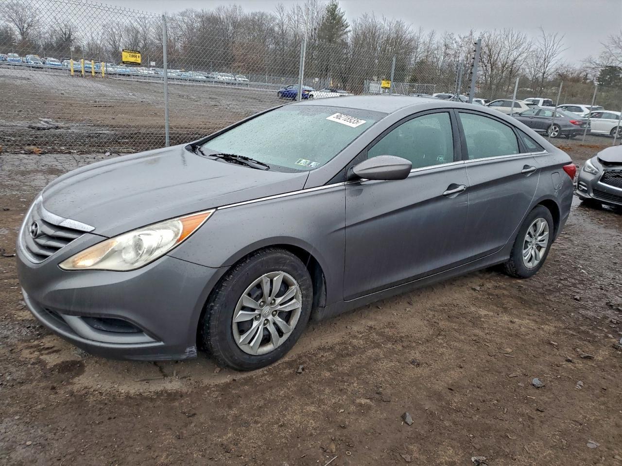 2011 HYUNDAI SONATA