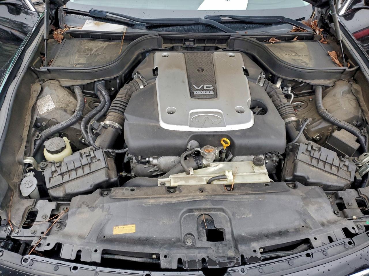 2011 INFINITI G37