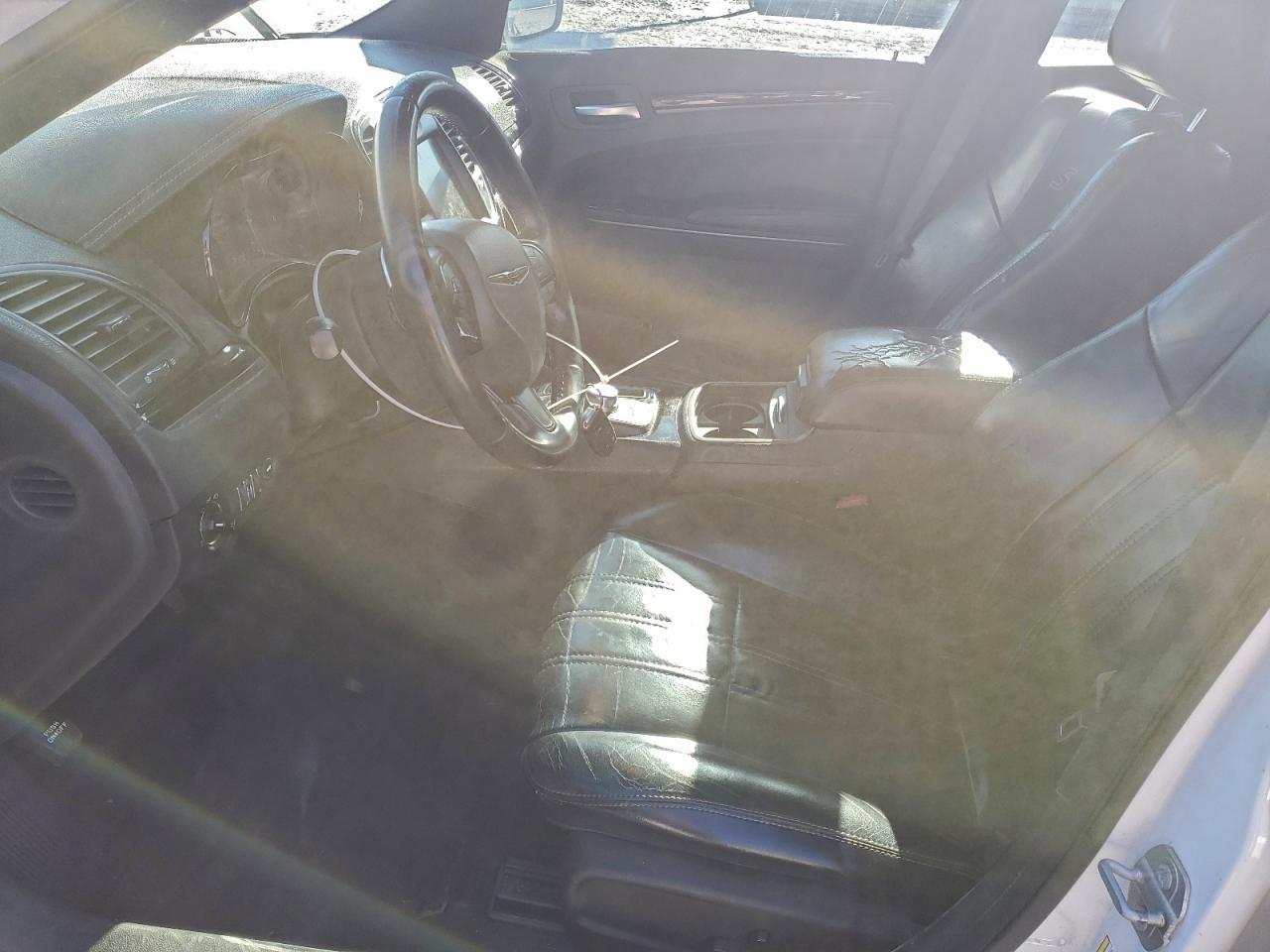 2016 CHRYSLER 300