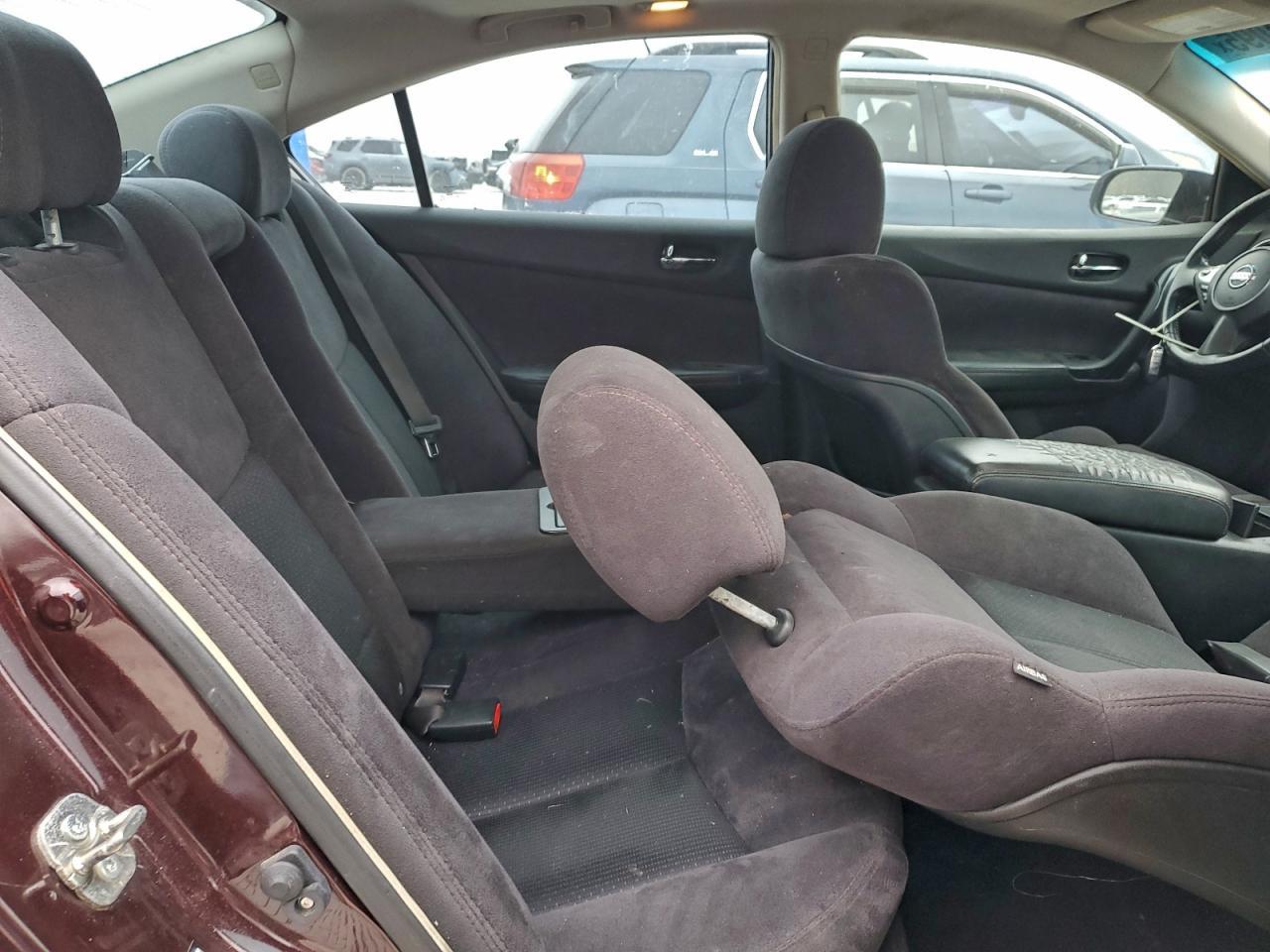 2014 NISSAN Maxima