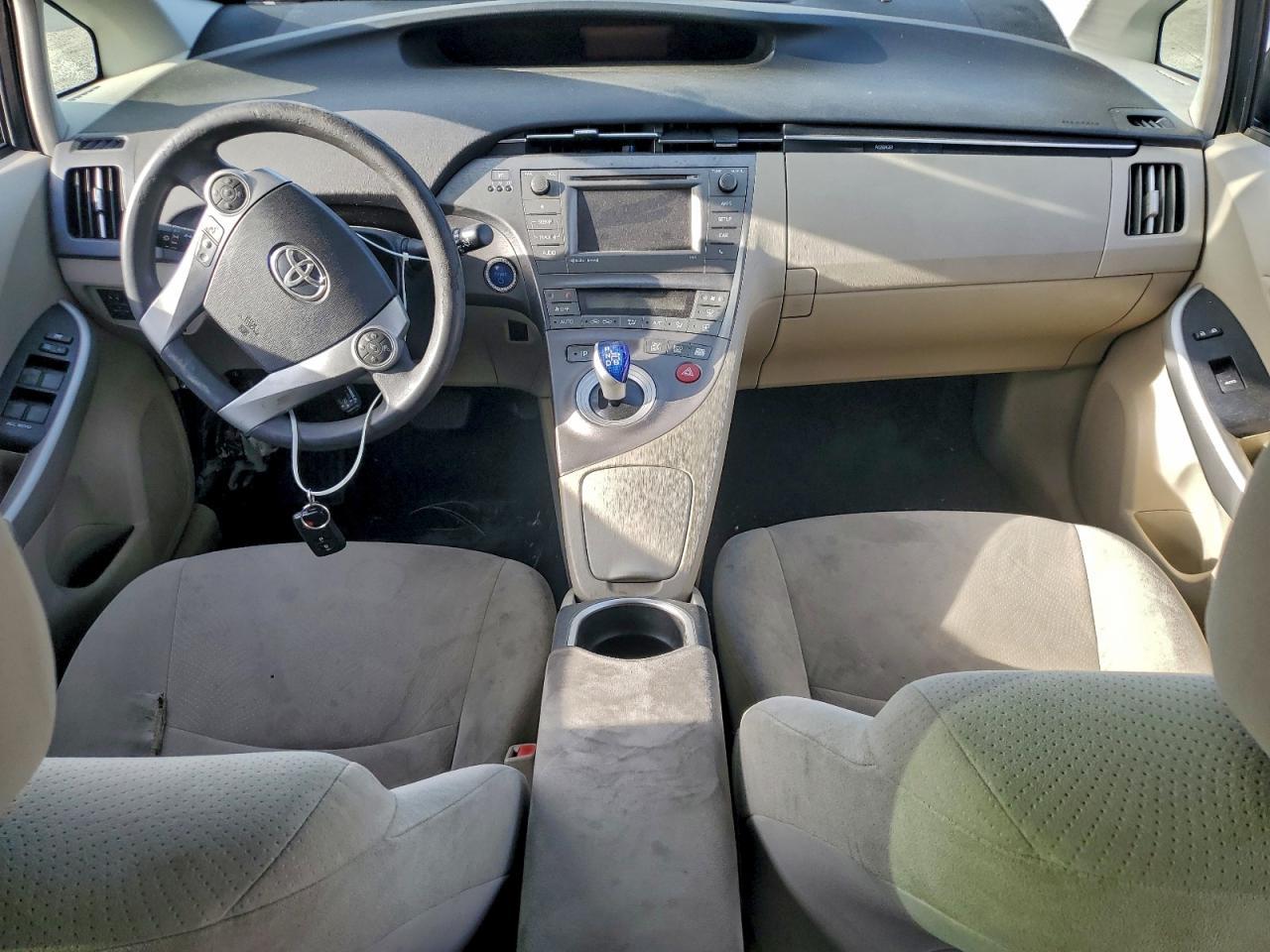 2014 TOYOTA PRIUS