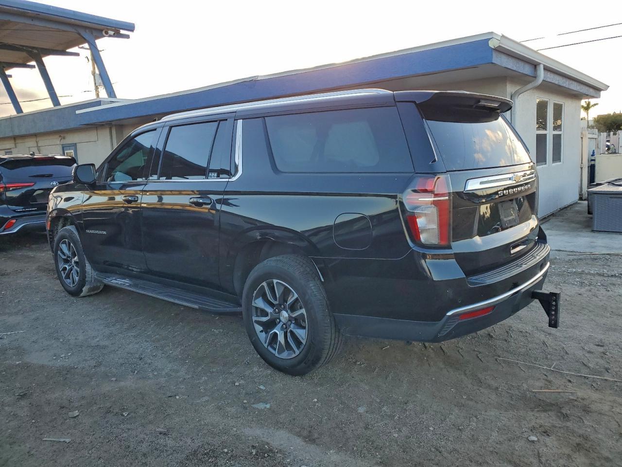 2021 CHEVROLET Suburban