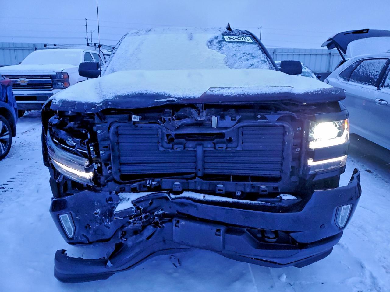 2017 CHEVROLET Silverado