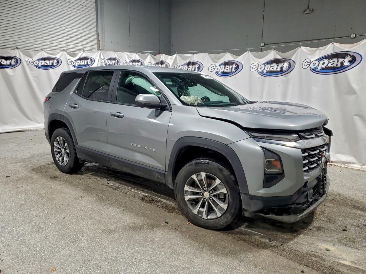 2025 CHEVROLET EQUINOX