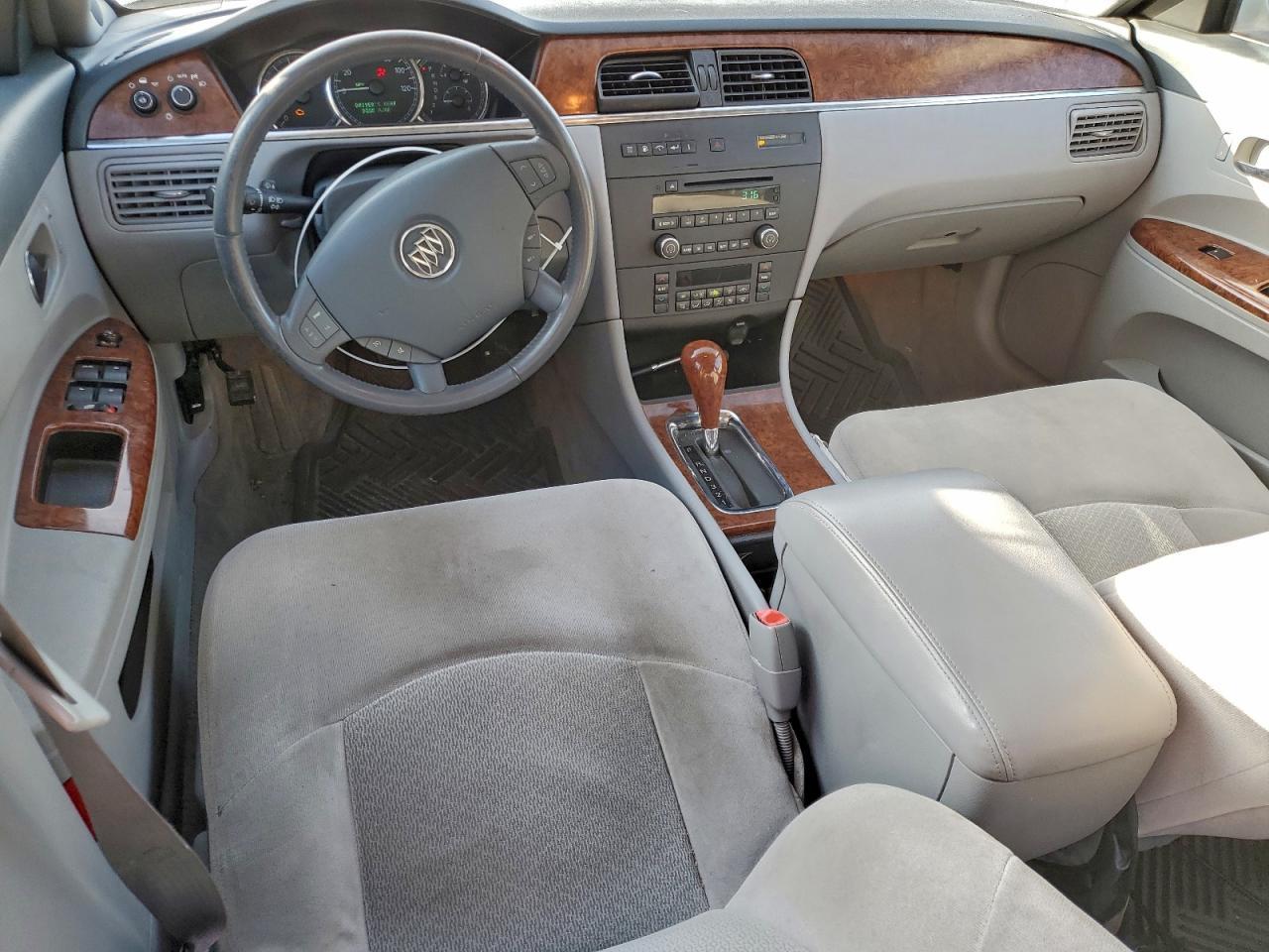 2005 BUICK LACROSSE