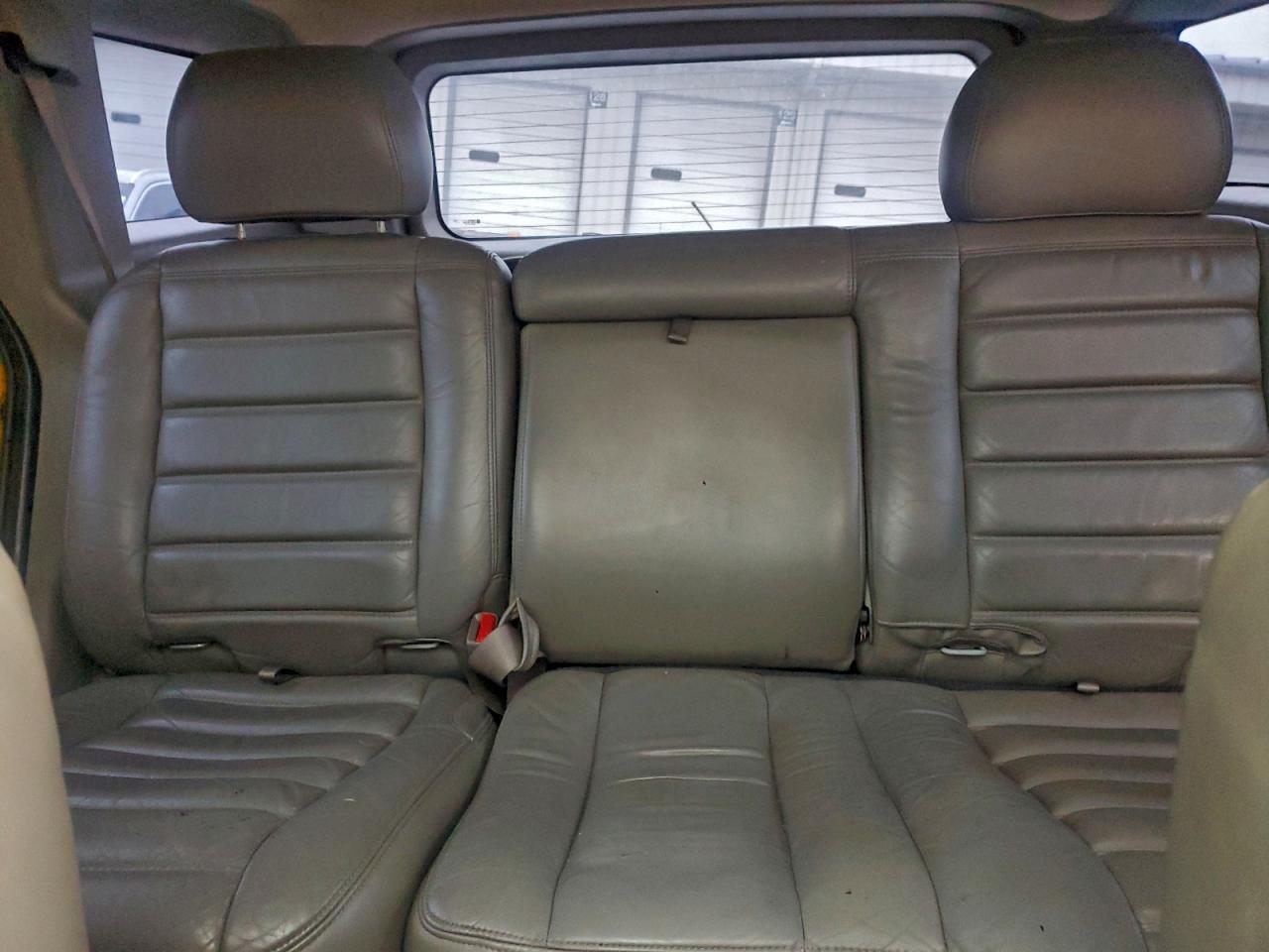 2003 HUMMER H2