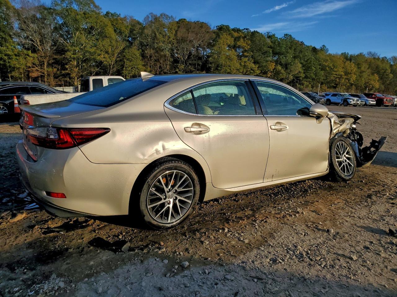 2016 LEXUS ES 350