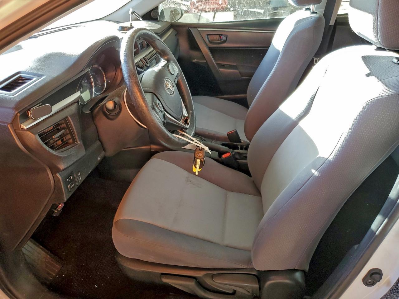 2016 TOYOTA COROLLA