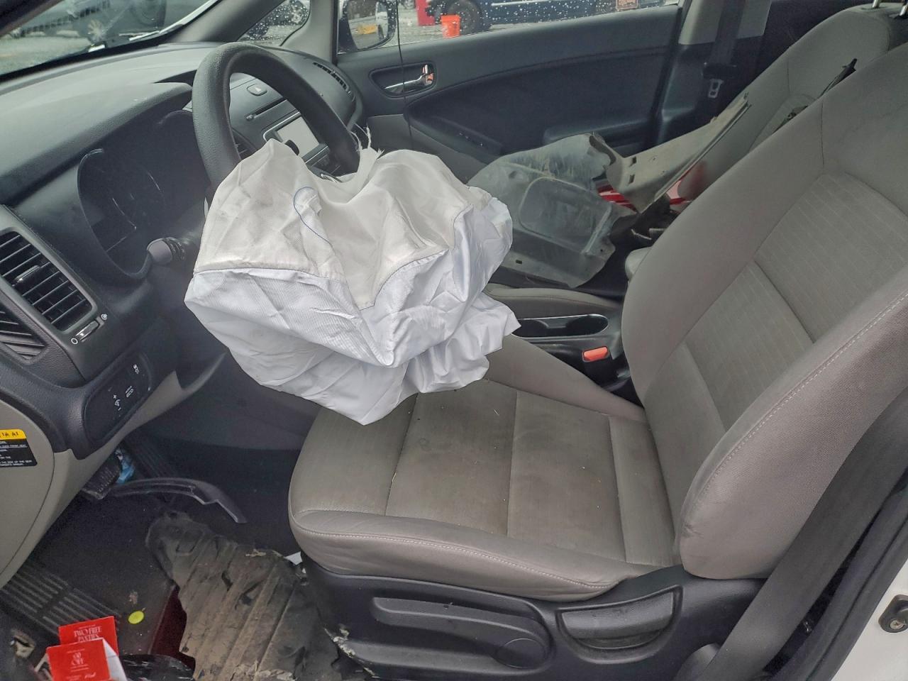 2016 KIA FORTE