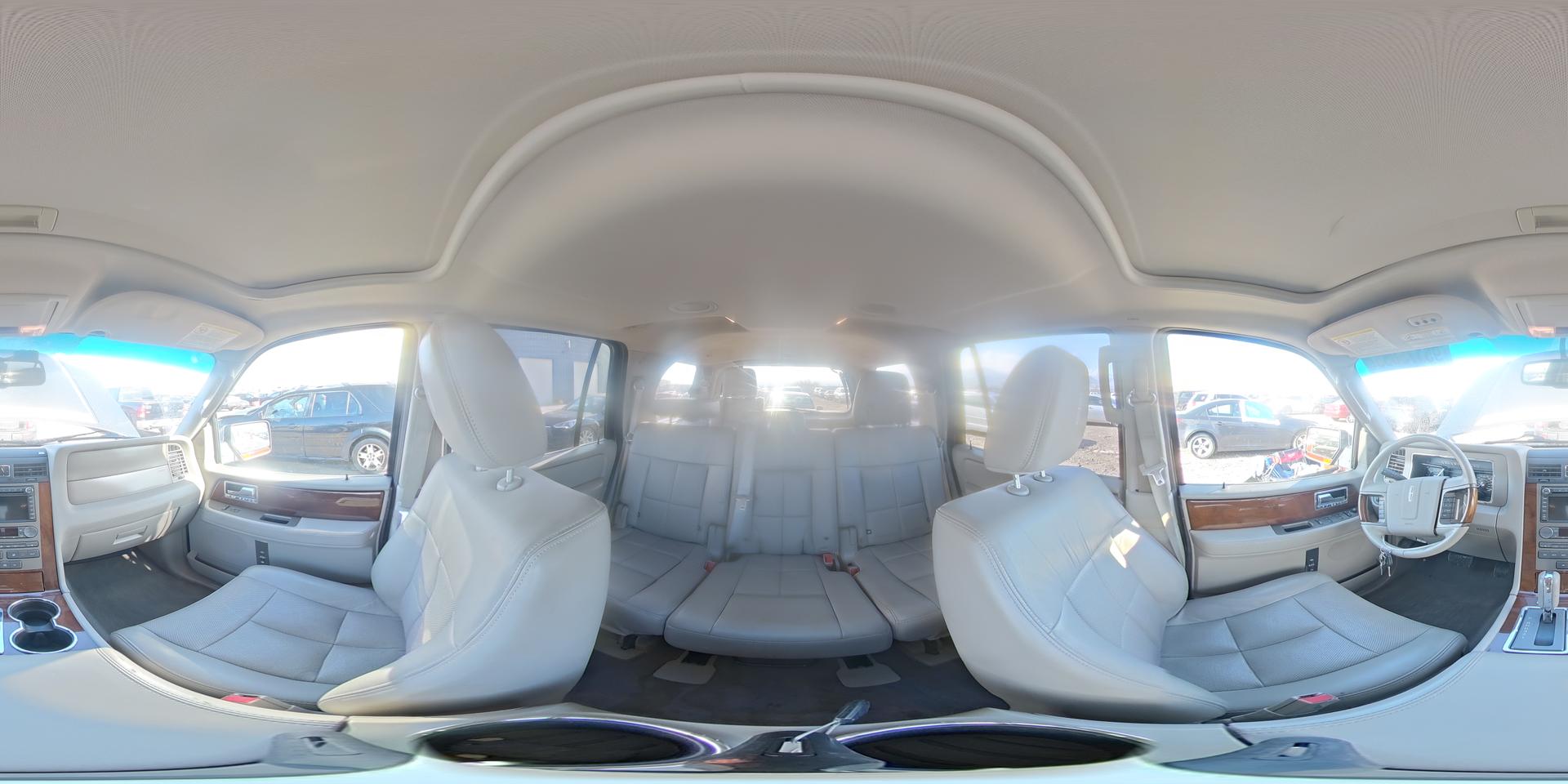 2013 LINCOLN Navigator
