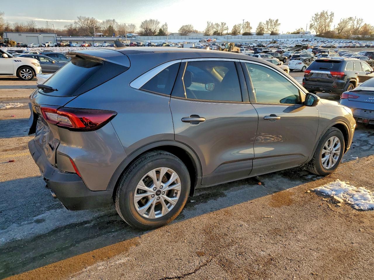 2023 FORD ESCAPE