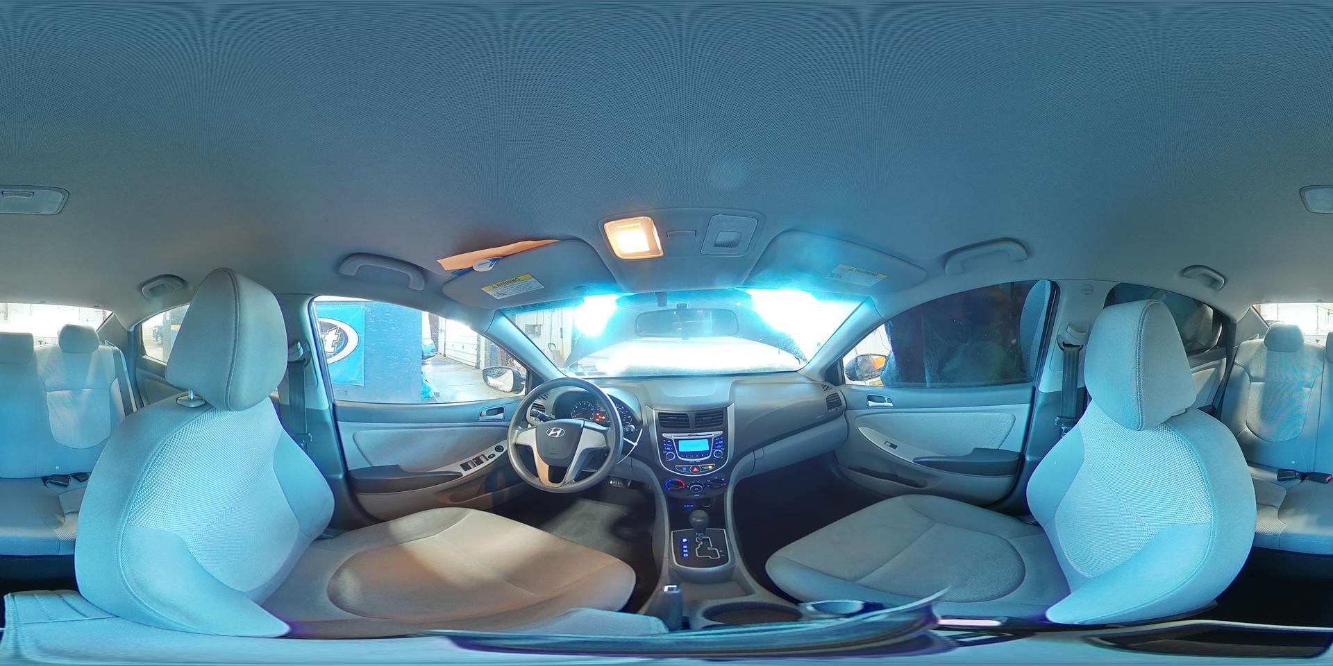 2012 HYUNDAI ACCENT