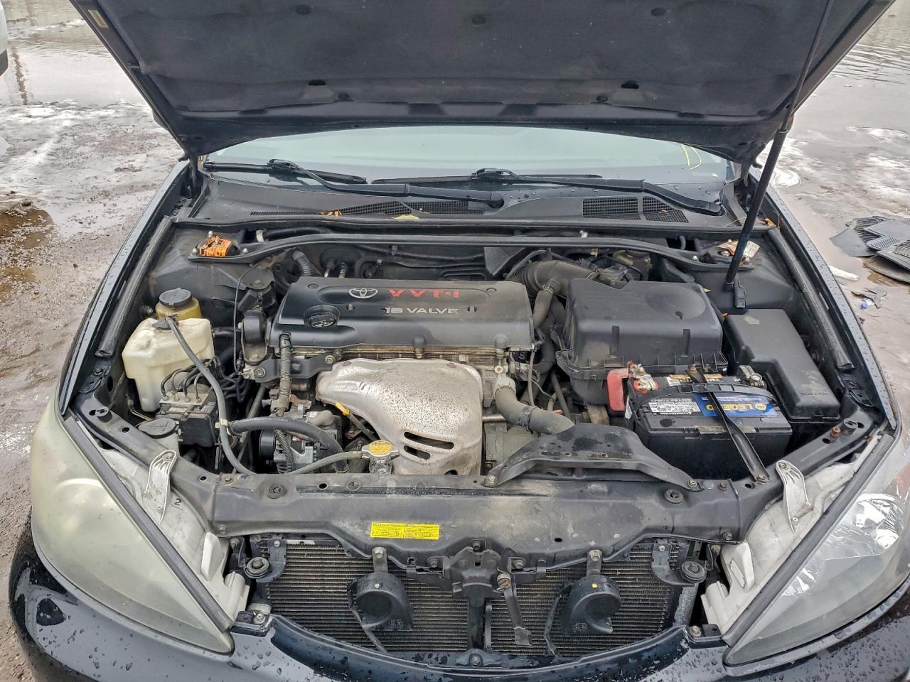 2004 TOYOTA CAMRY