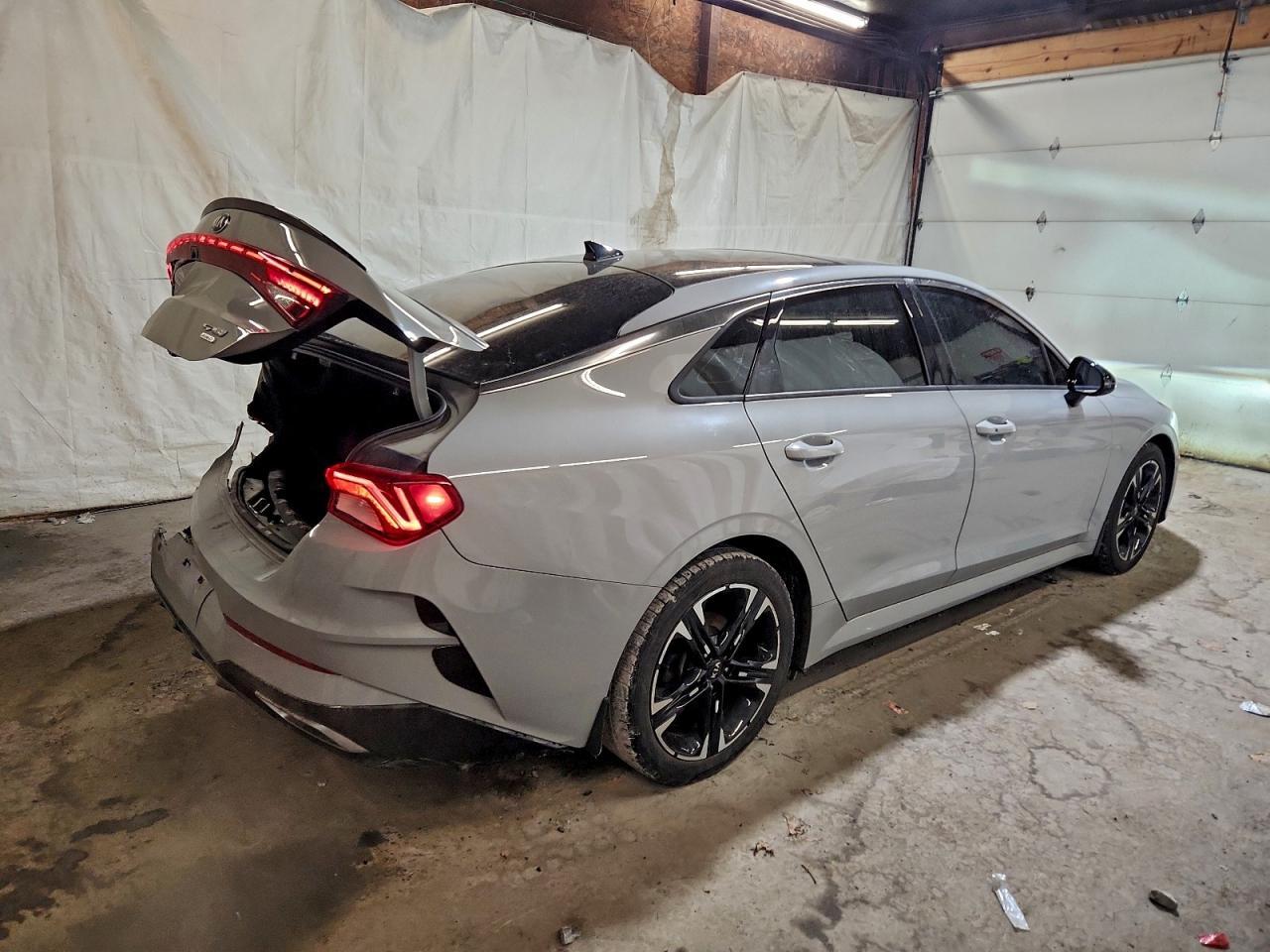 2021 KIA K5