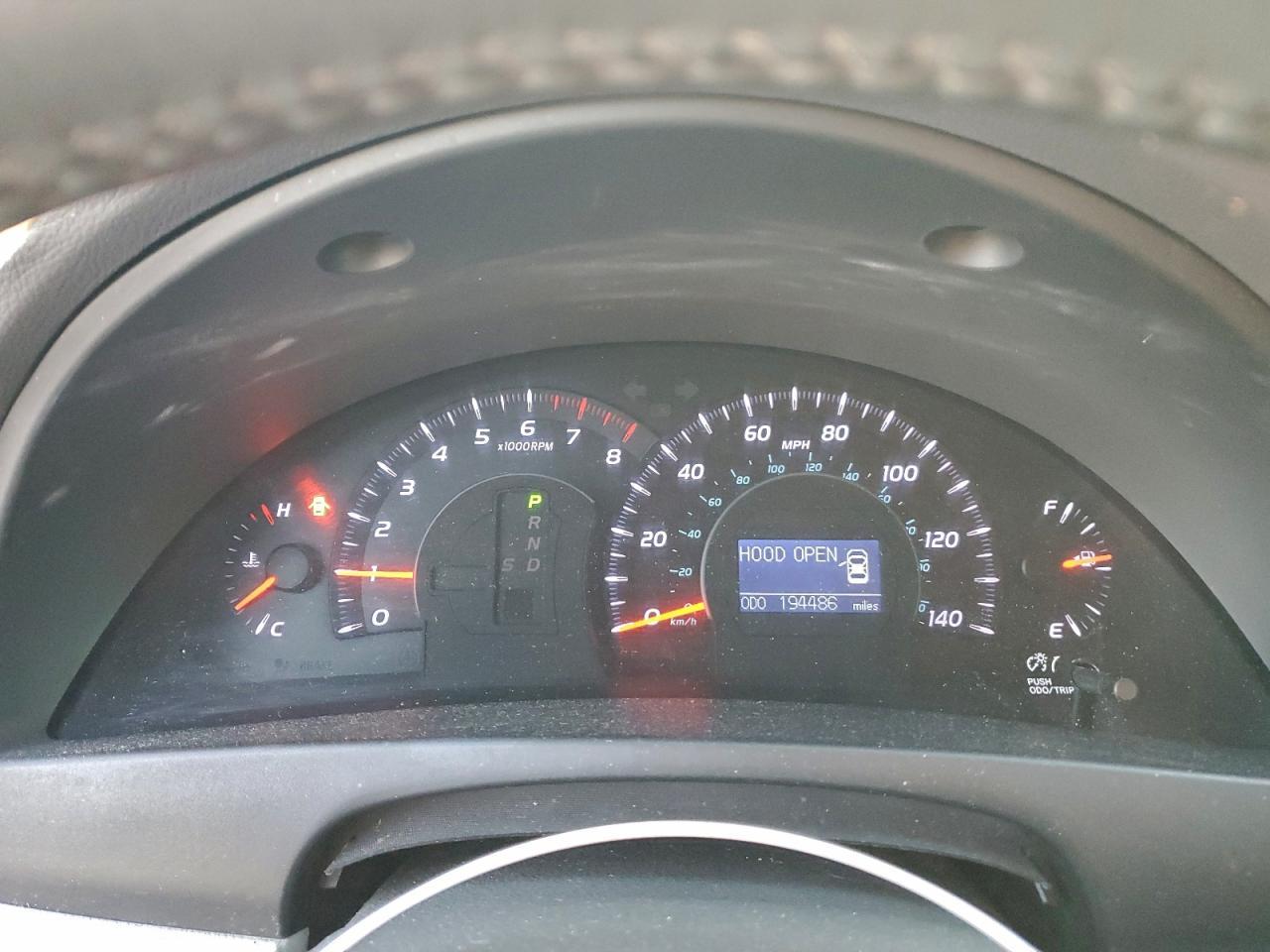 2010 TOYOTA CAMRY