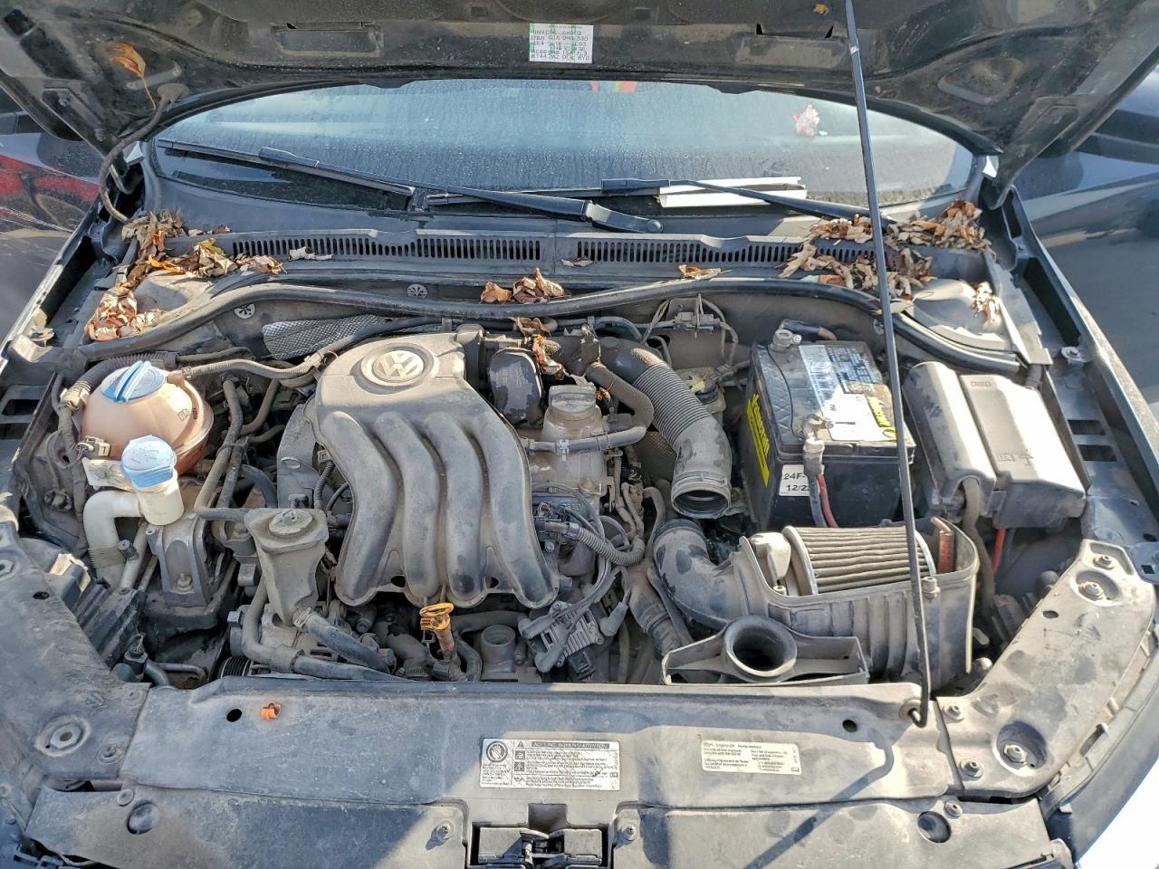 2013 VOLKSWAGEN JETTA