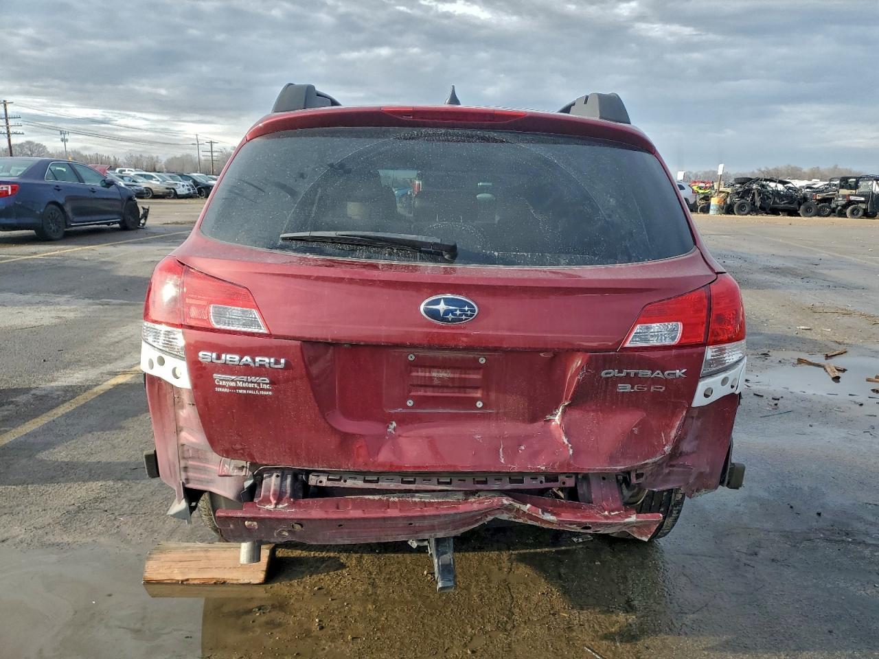 2014 SUBARU Outback
