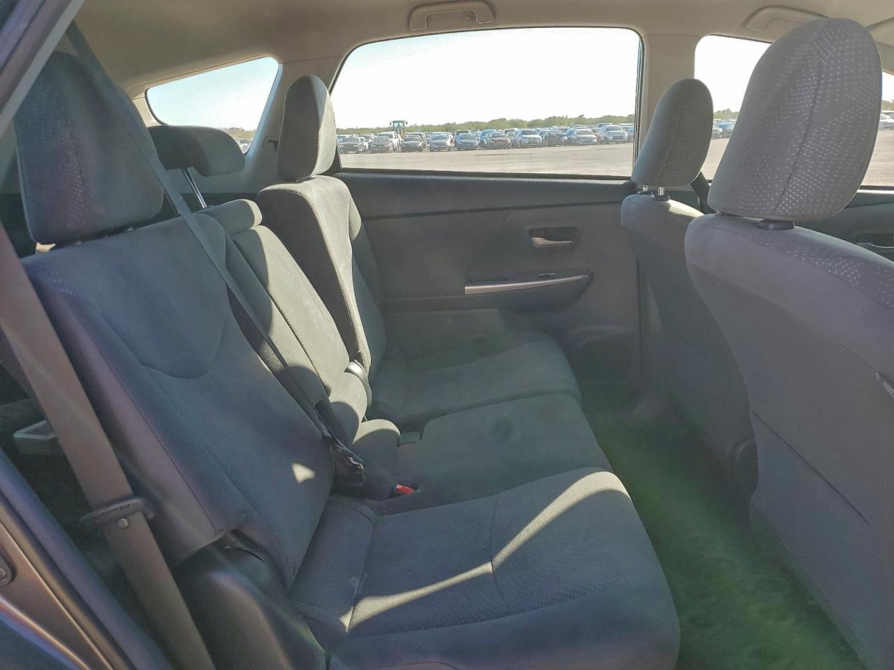 2014 TOYOTA PRIUS V