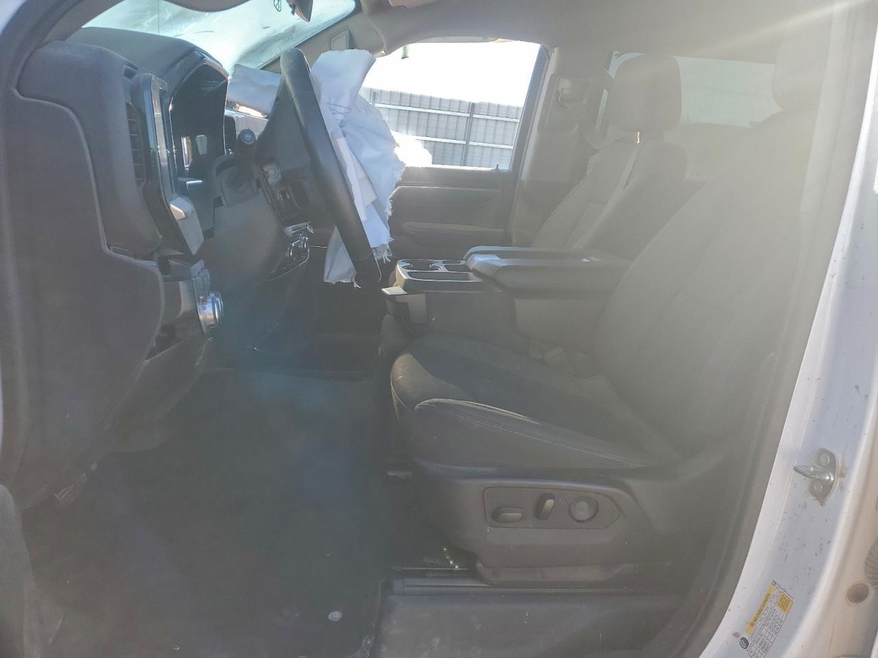 2024 GMC Sierra