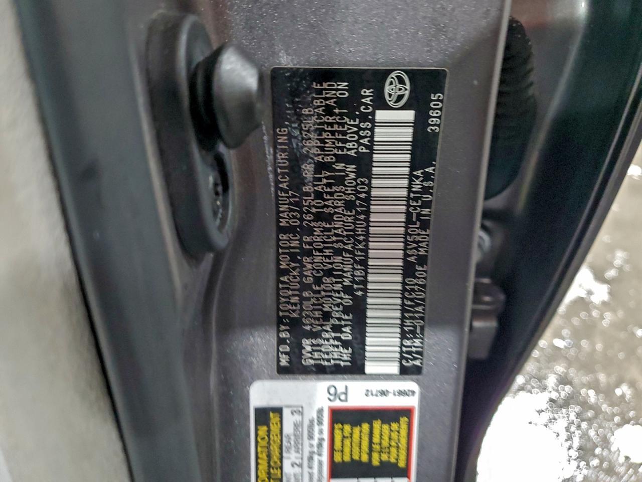 2017 TOYOTA CAMRY