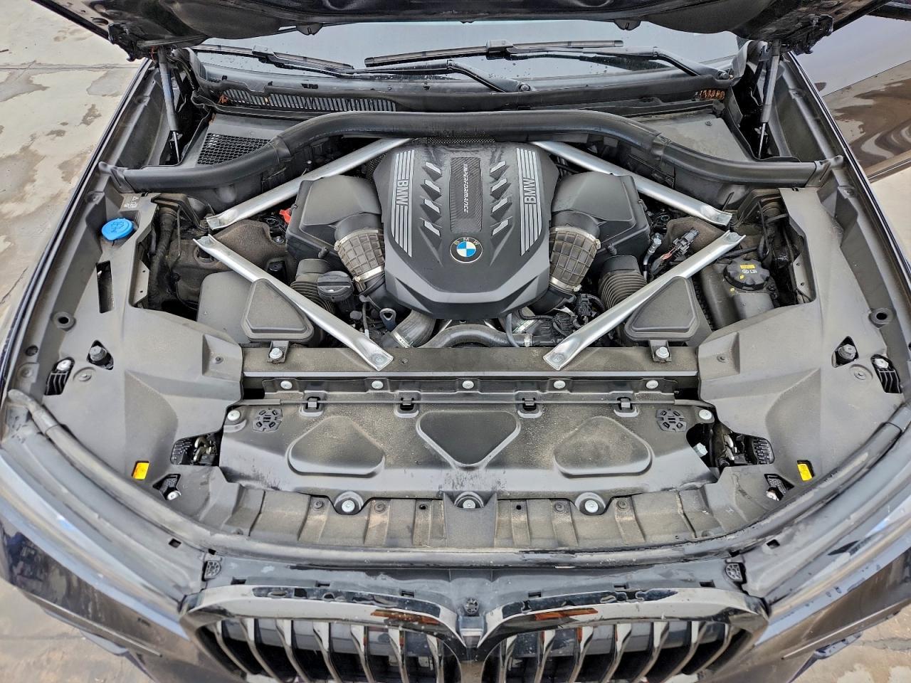 2021 BMW X7