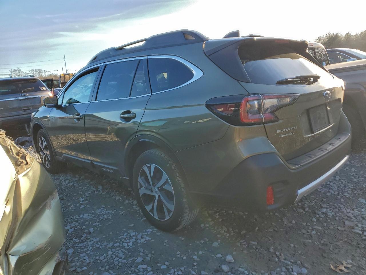 2022 SUBARU Outback