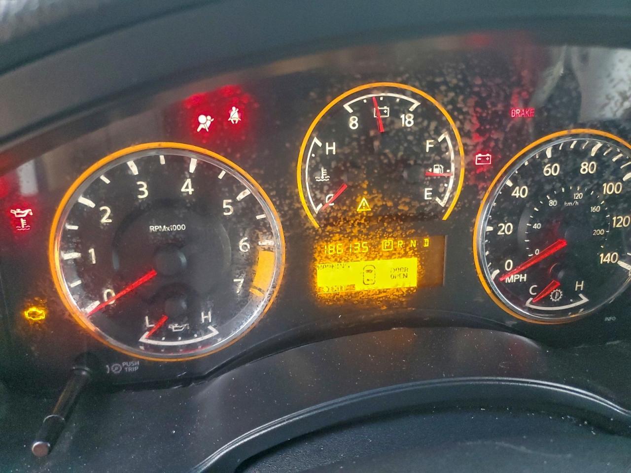 2012 NISSAN Armada