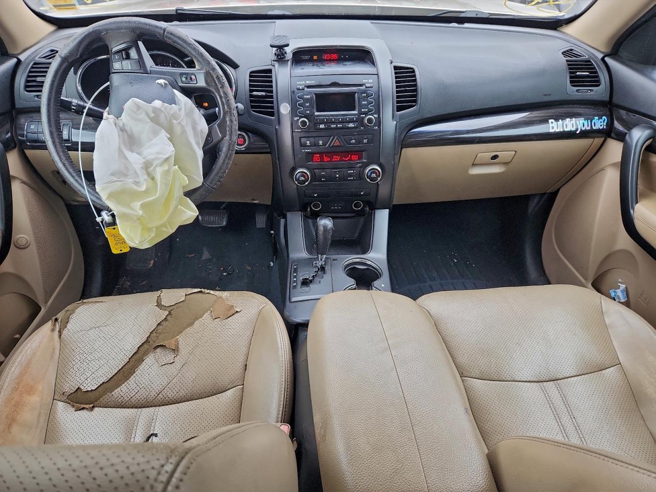 2011 KIA SORENTO