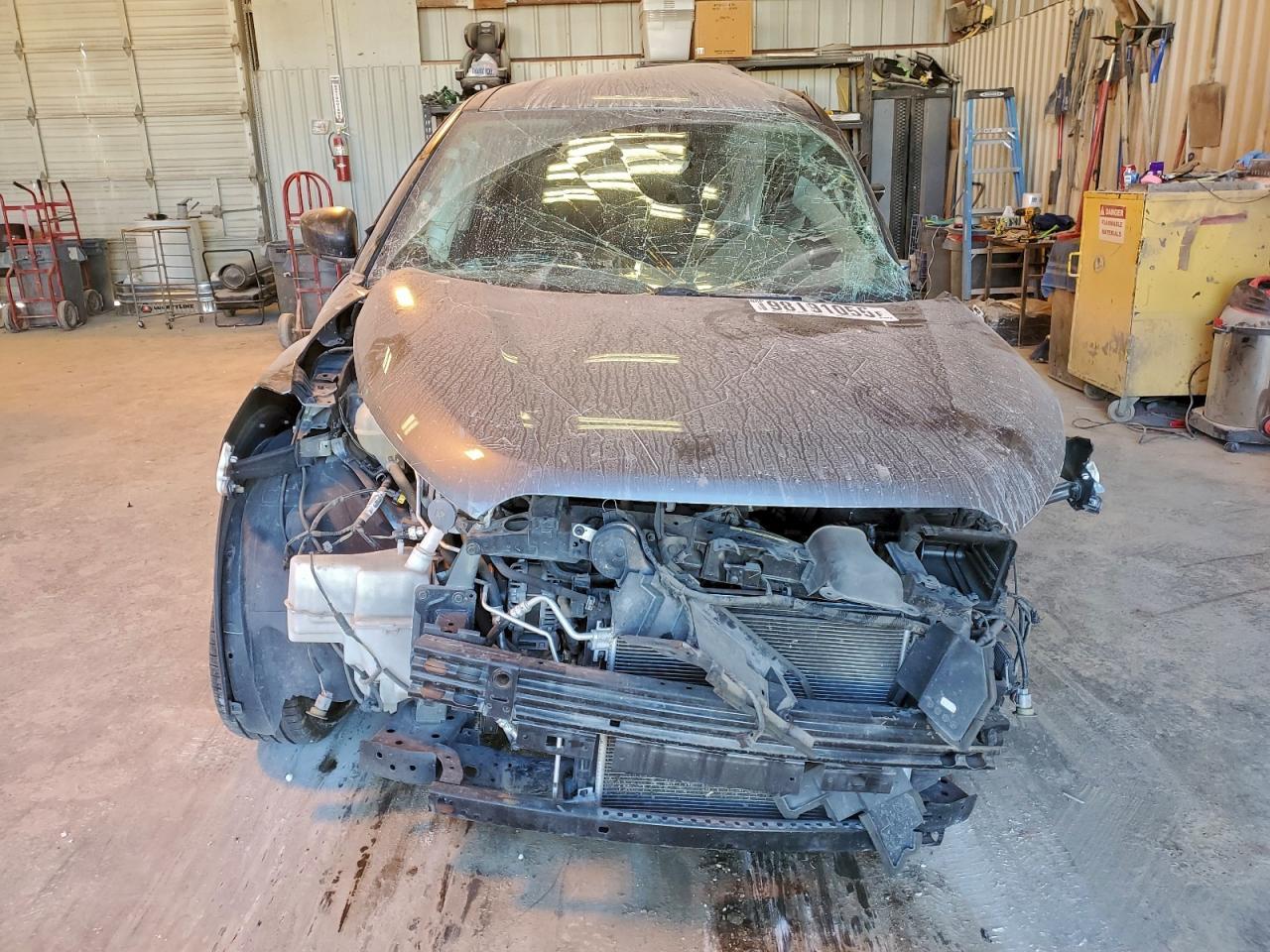 2021 NISSAN KICKS