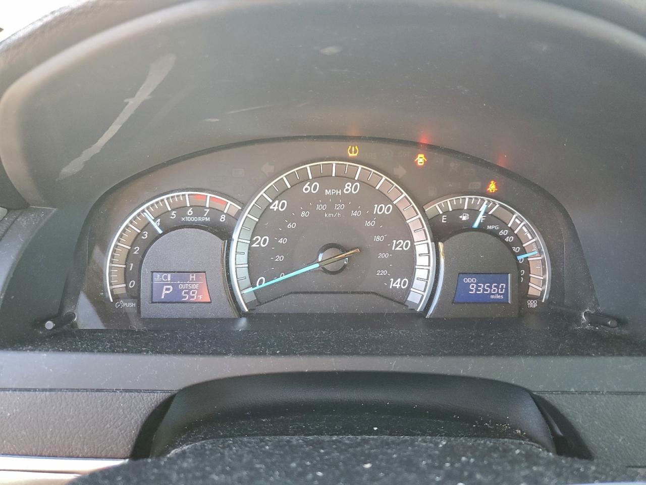 2014 TOYOTA CAMRY