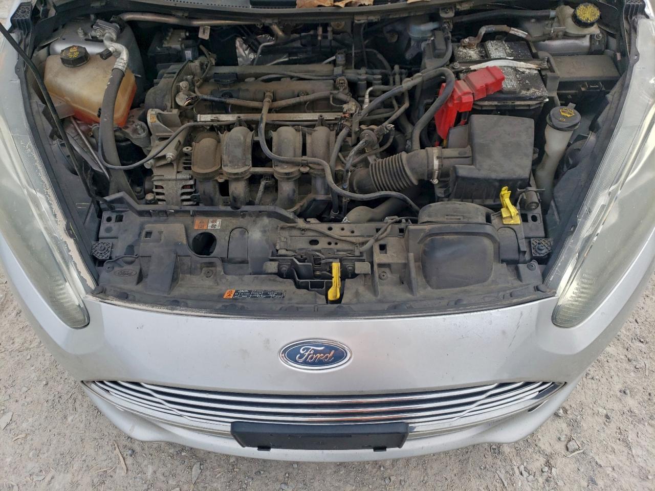 2016 FORD Fiesta