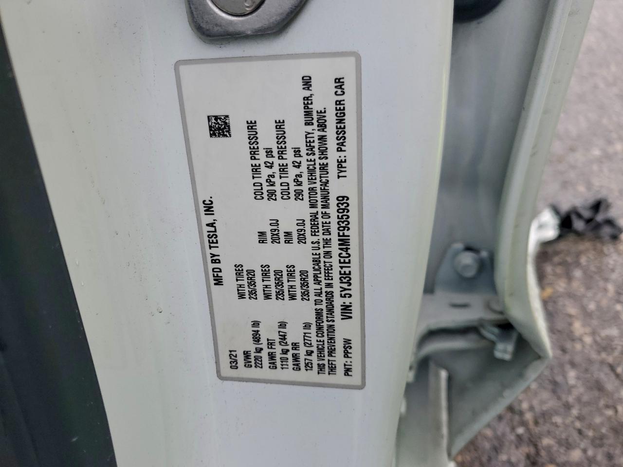 2021 TESLA MODEL 3