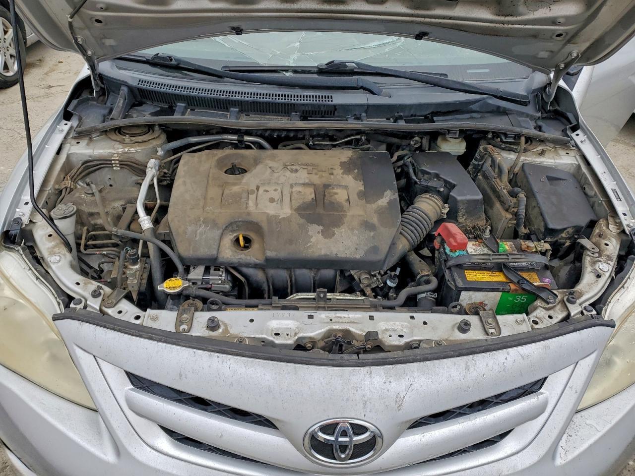 2011 TOYOTA COROLLA