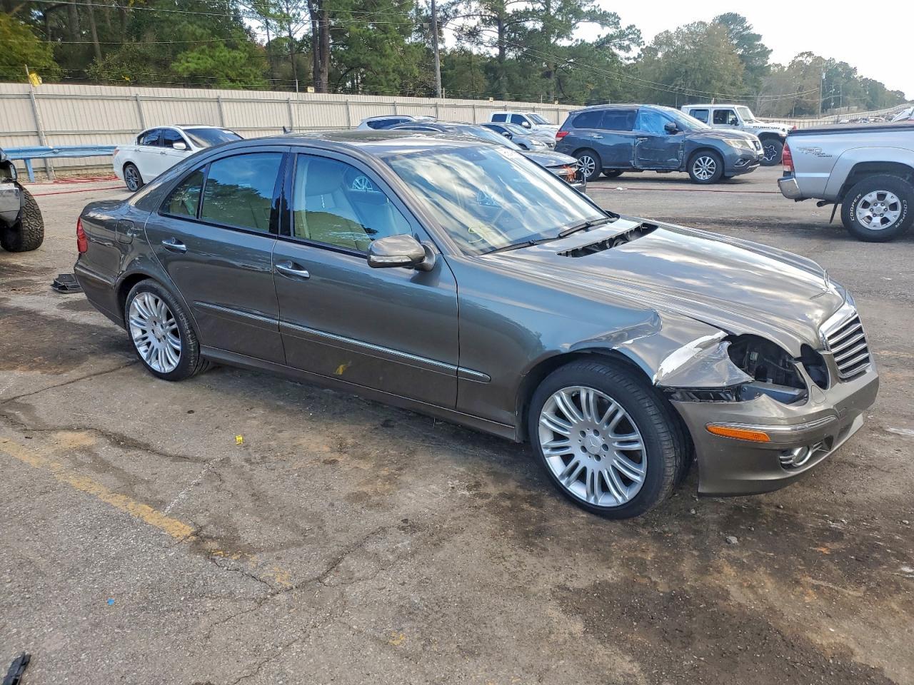 2008 MERCEDES-BENZ E-Class