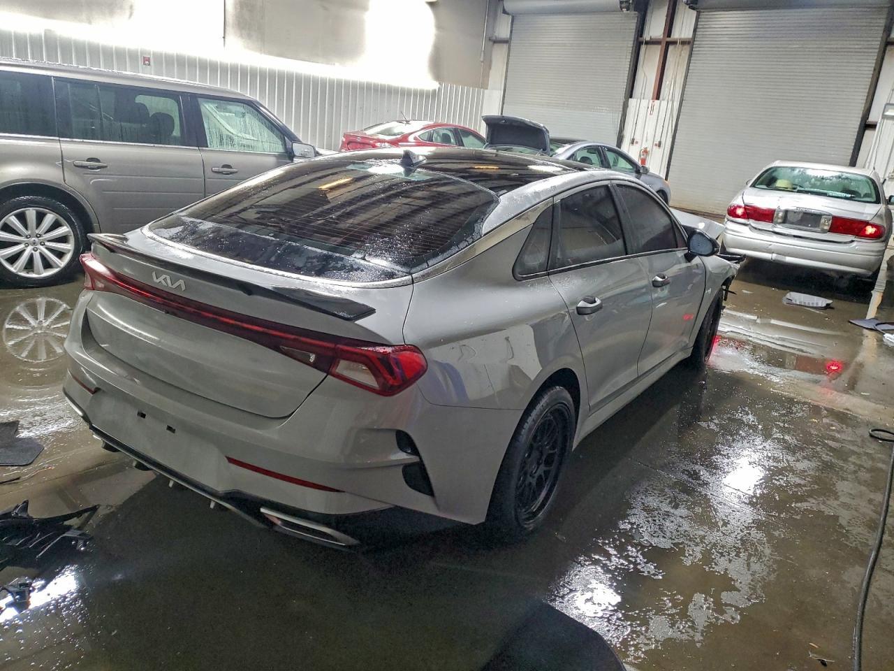 2022 KIA K5