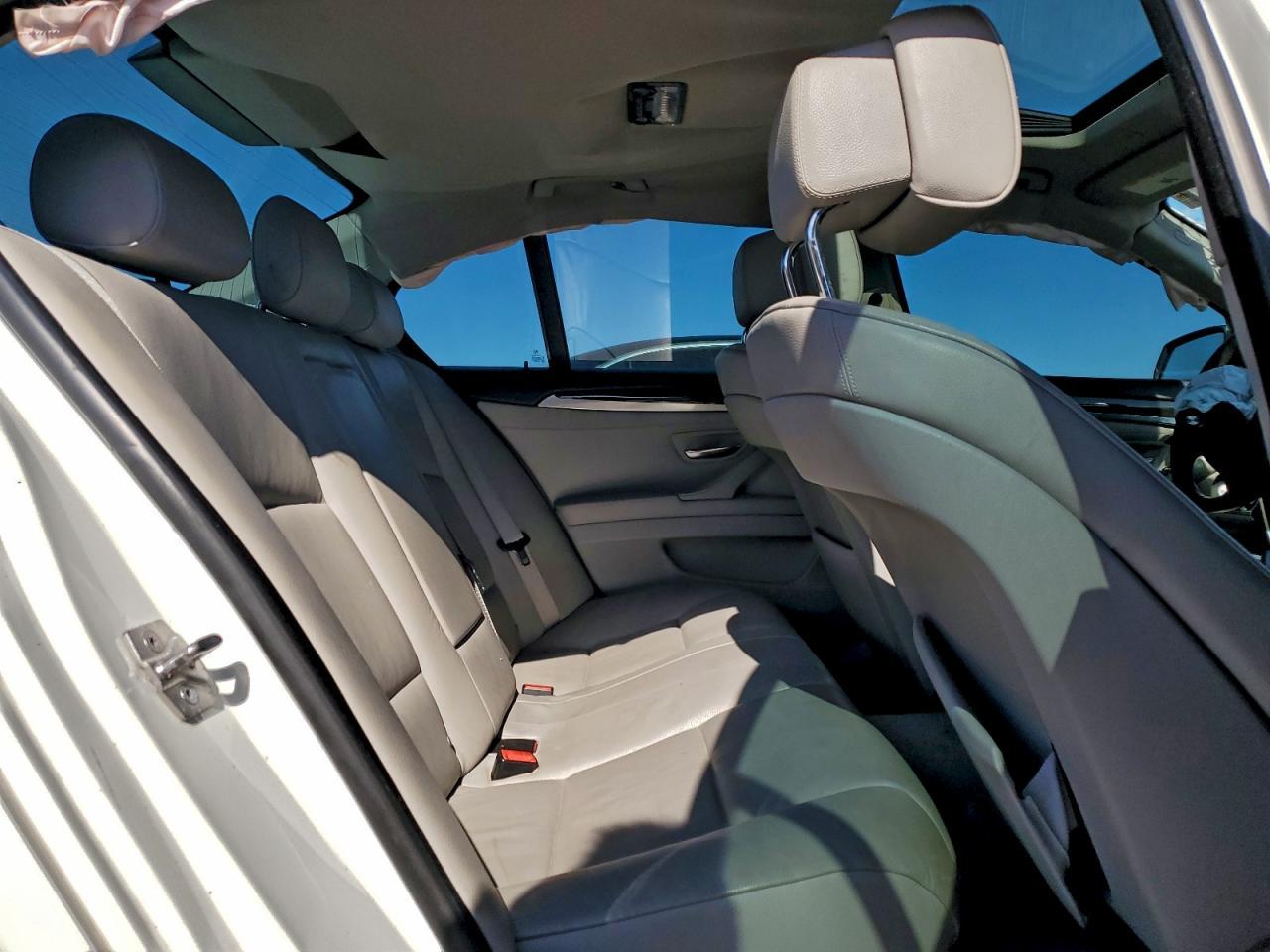 2011 BMW 5 series