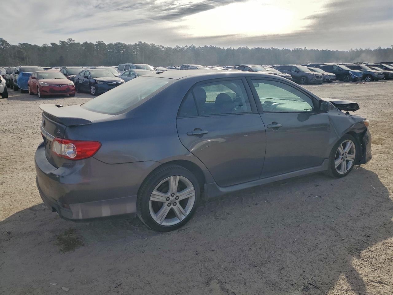2013 TOYOTA COROLLA