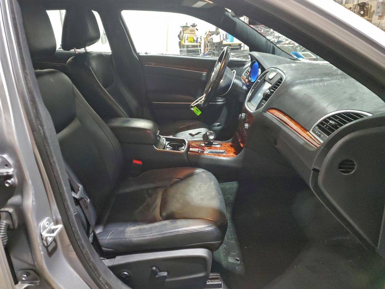 2014 CHRYSLER 300
