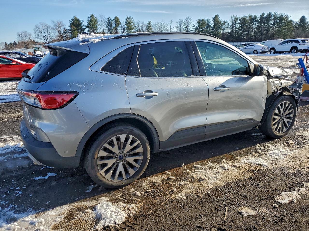 2021 FORD ESCAPE