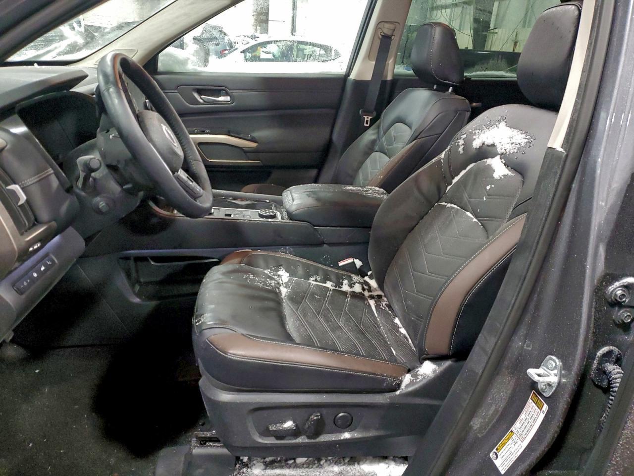 2025 NISSAN PATHFINDER