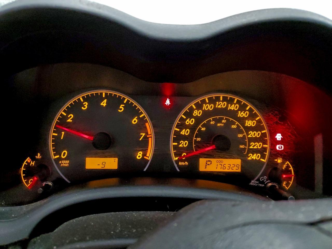 2011 TOYOTA COROLLA