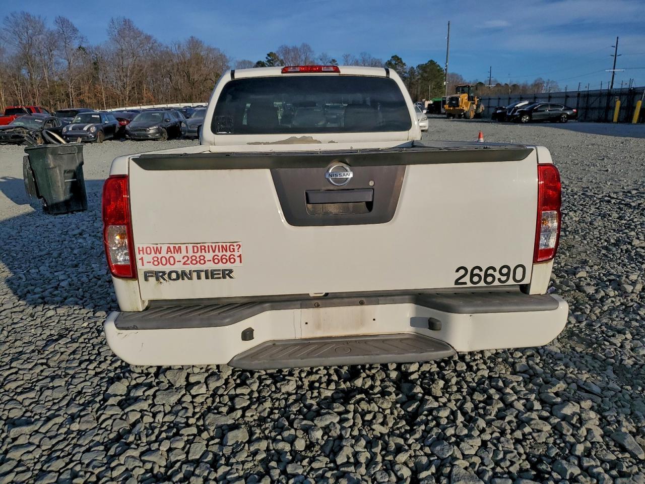 2017 NISSAN Frontier