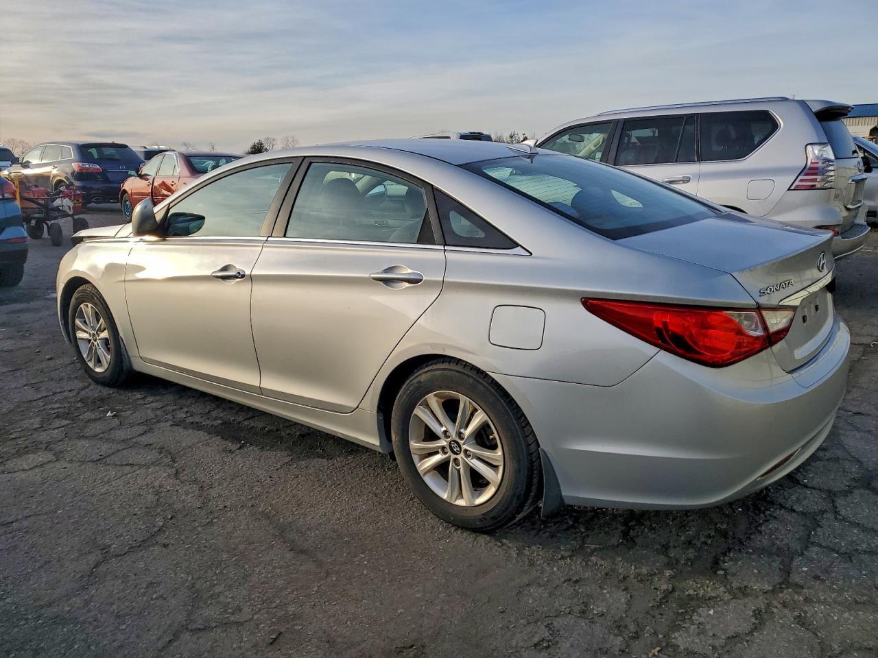 2013 HYUNDAI SONATA