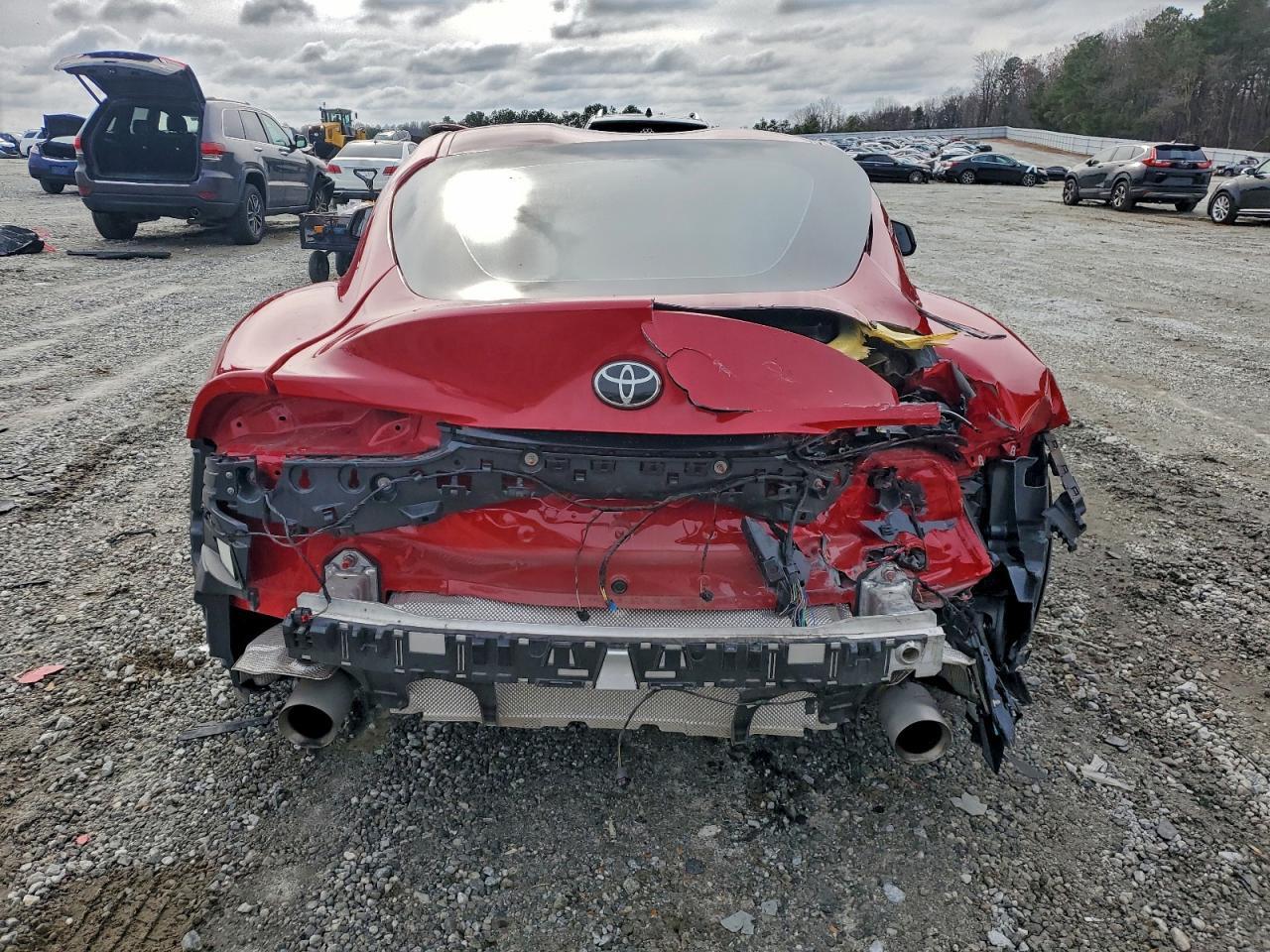 2023 TOYOTA Supra