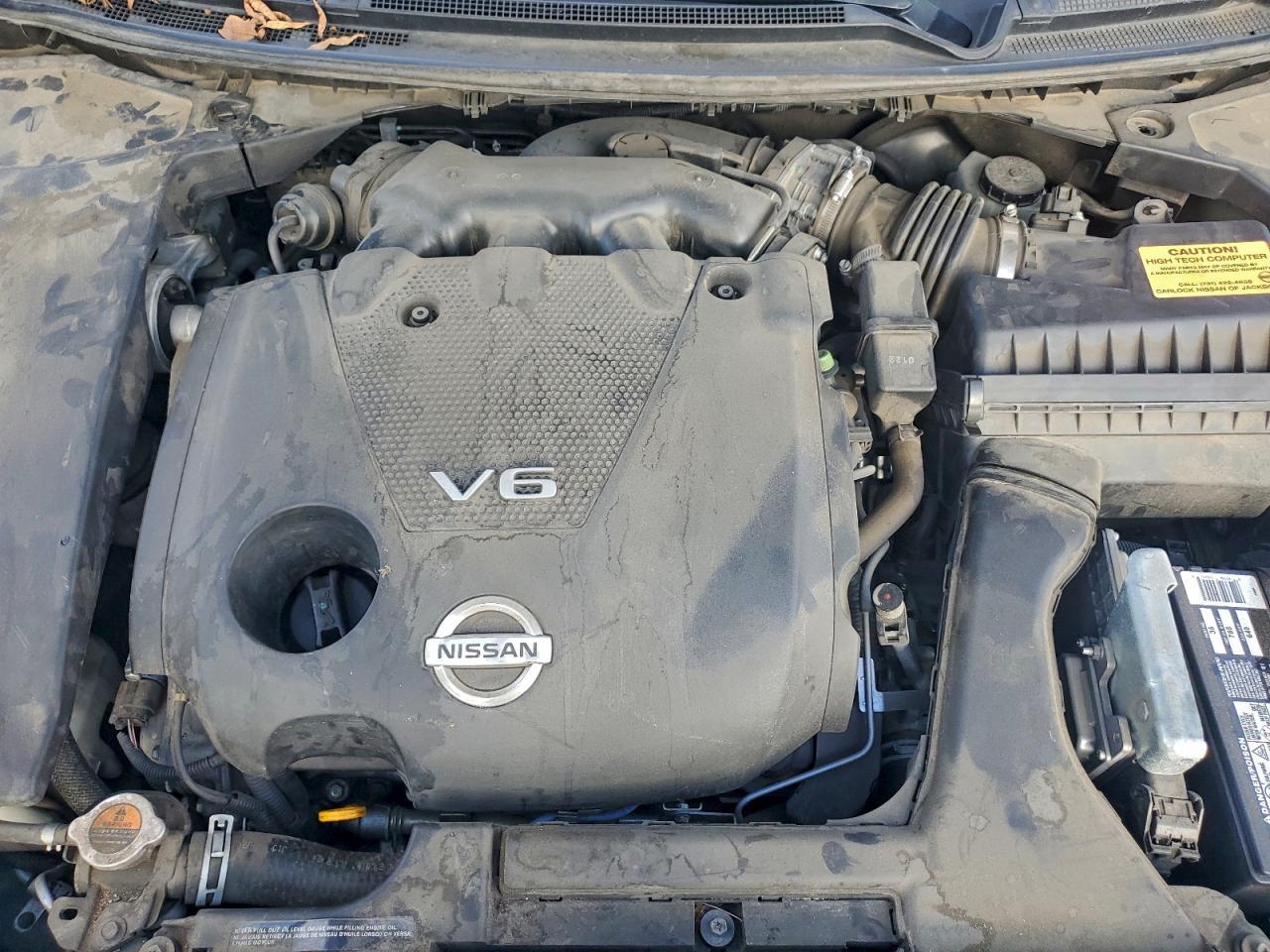2010 NISSAN Maxima