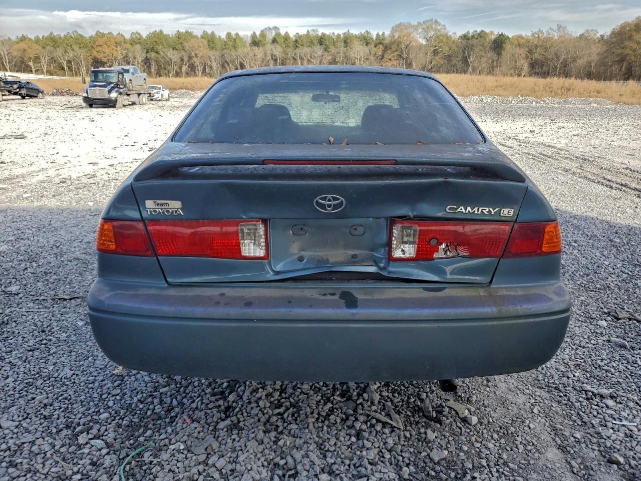 2001 TOYOTA CAMRY